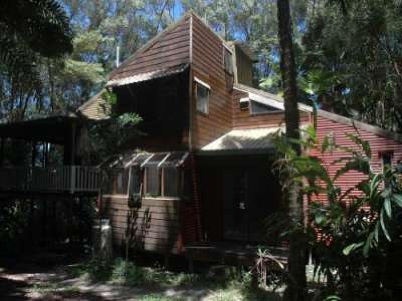 13 Thorntons Peak Drive, Daintree QLD 4873