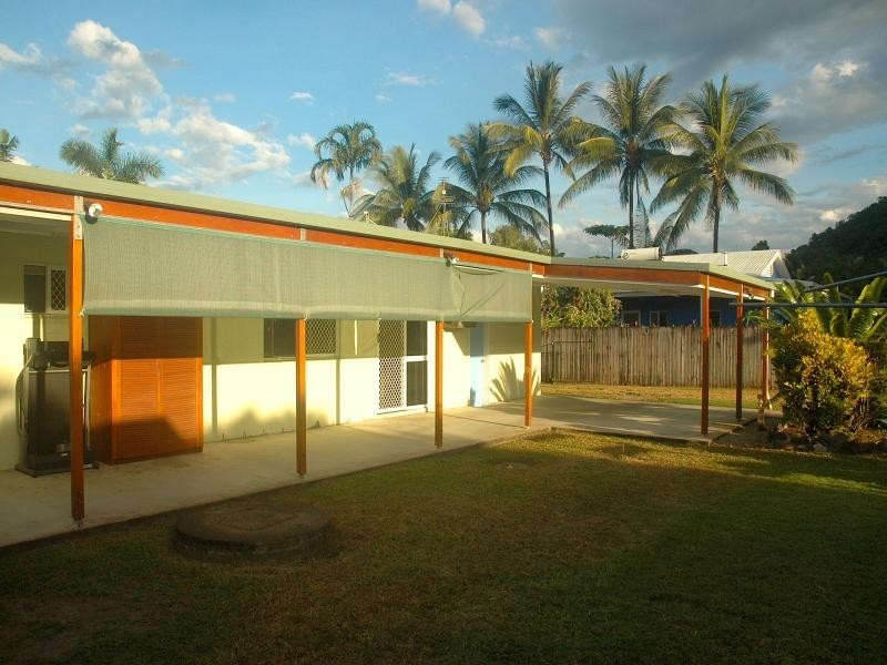 26 Yarun Close, Wonga QLD 4873
