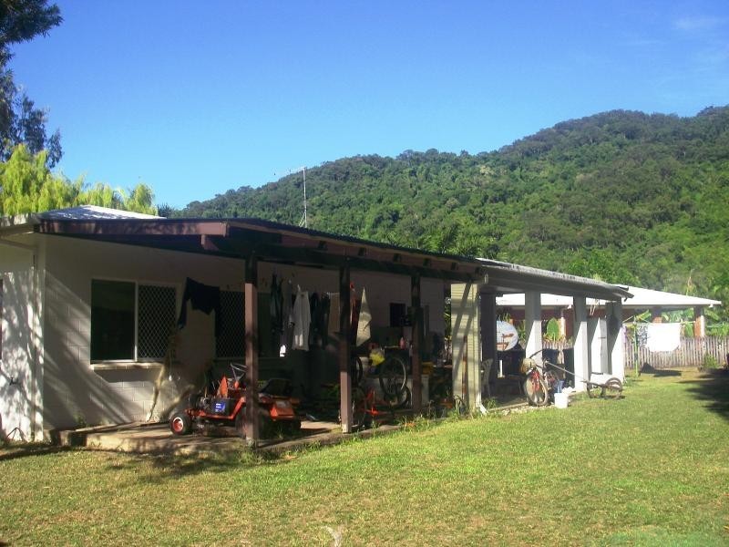 46 kalkuri close, Wonga QLD 4873