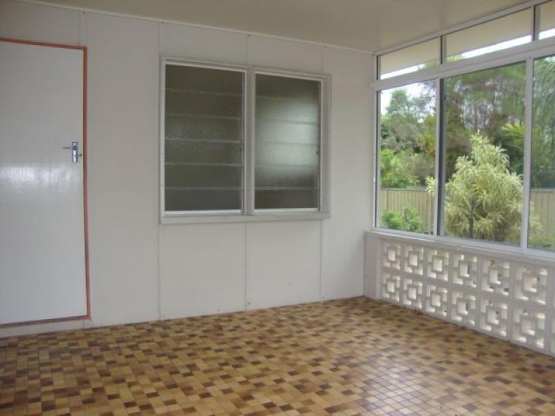 6 Marine Pde, Newell QLD 4873