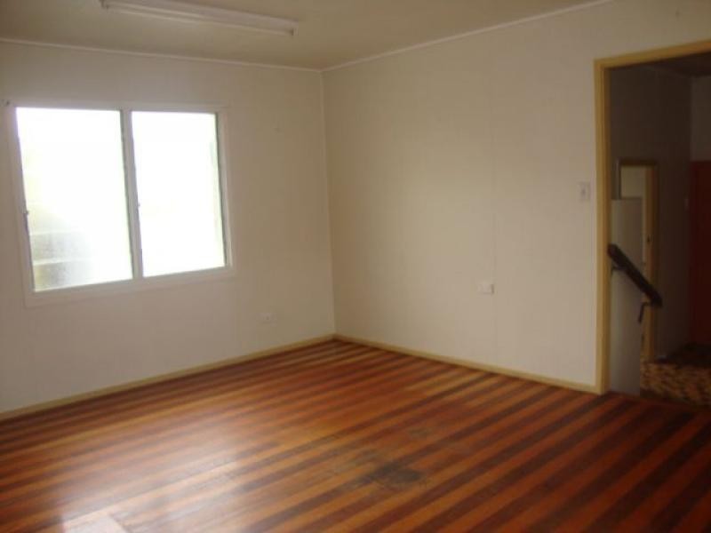 6 Marine Pde, Newell QLD 4873