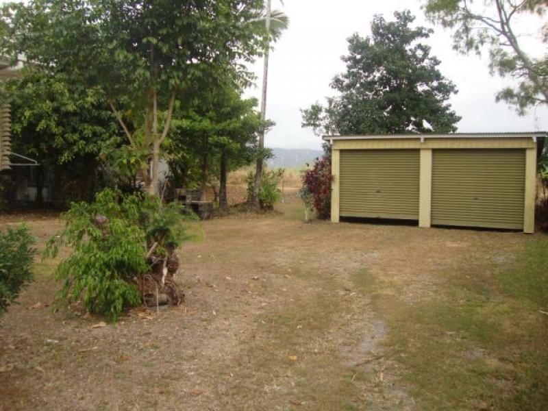 6 Marine Pde, Newell QLD 4873
