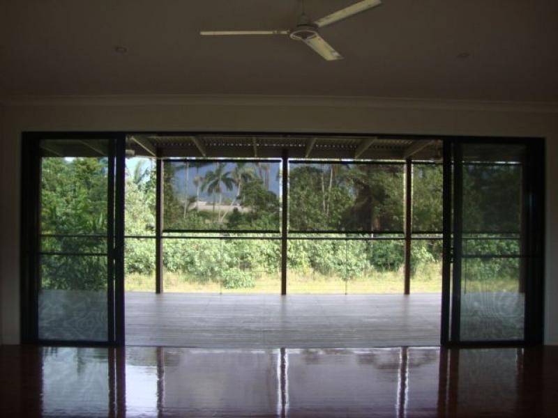 29 Bamboo Creek Rd, Miallo QLD 4873