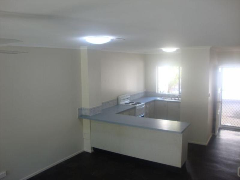 2/3 Calophyllum Cl, Wonga QLD 4873