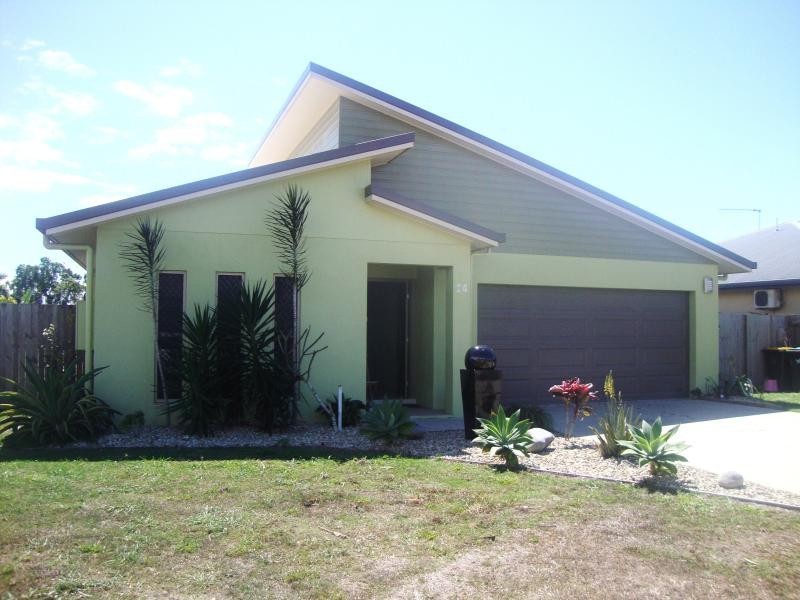 24 Bayil Drive, Cooya Beach QLD 4873