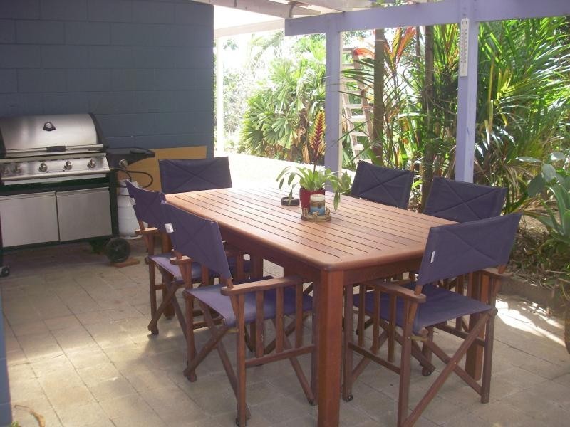 6 Coral Sea Drive, Mossman QLD 4873