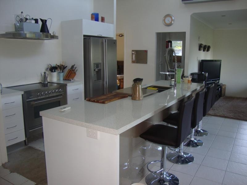 6 Coral Sea Drive, Mossman QLD 4873