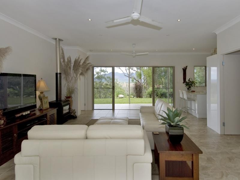 115 McLeans Bridge Road, Julatten QLD 4871