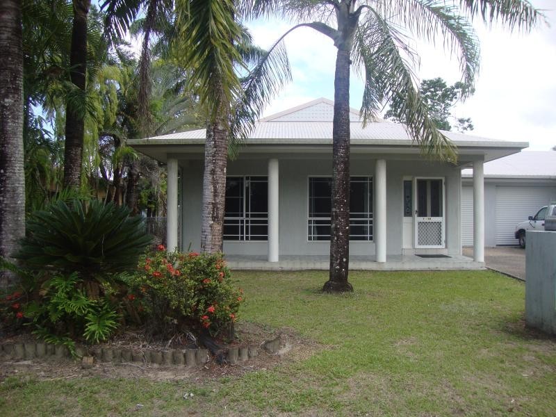 1/34 Middlemiss Street, Mossman QLD 4873