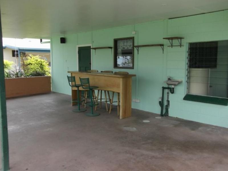 30 Pringle Street, Mossman QLD 4873