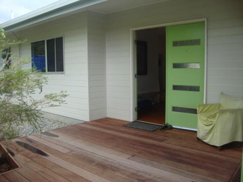 15 Satinash Street, Mossman QLD 4873