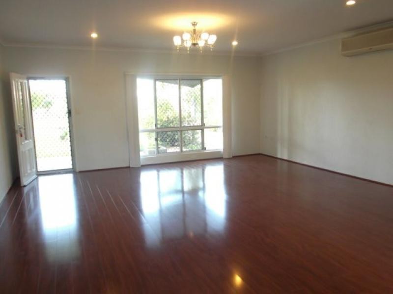 15 Watson Close, Mossman QLD 4873