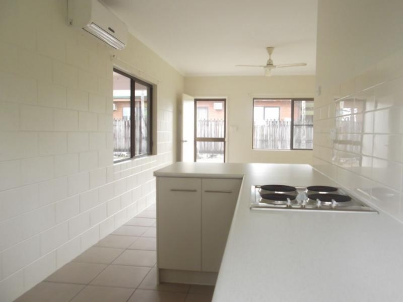 1/24 Atherton Street, Mossman QLD 4873