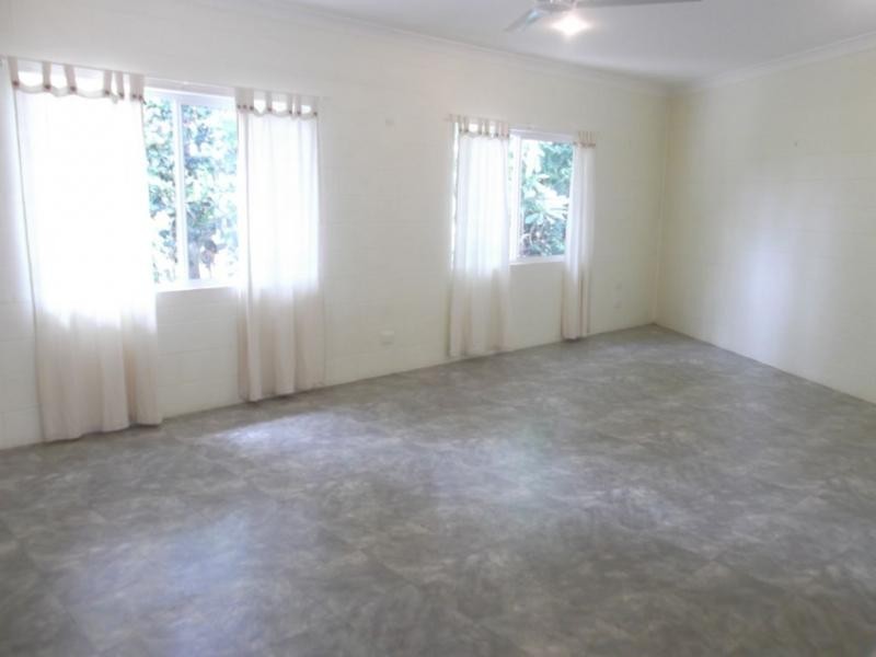 2/26 Shalom Close, Cooya Beach QLD 4873