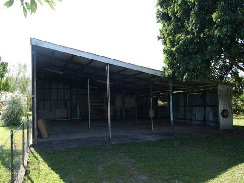 13 Thomas Street, Mossman QLD 4873