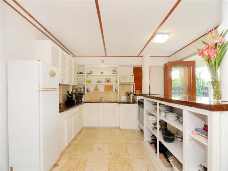 1 Poinciana, Cooya Beach QLD 4873