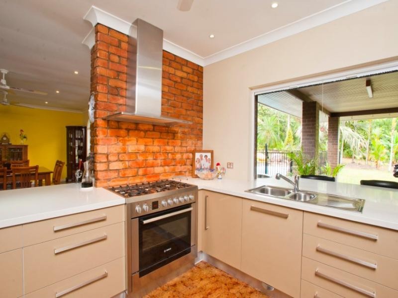 14 Noli Cl, Mossman QLD 4873