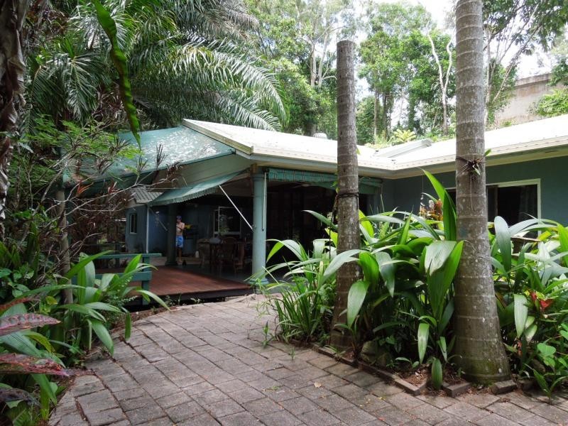 4 Gorge View Crescent, Mossman QLD 4873