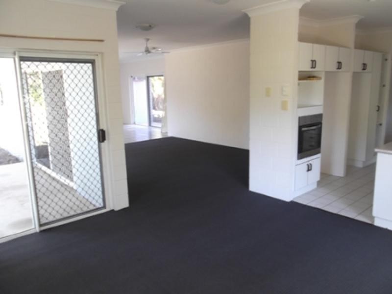 17 Bougainvillea St, Cooya Beach QLD 4873