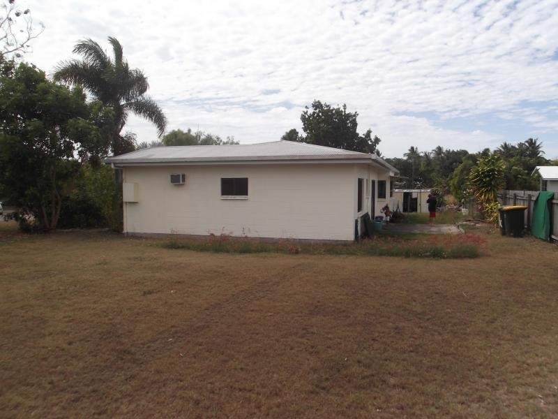 14 Jacaranda Close, Cooya Beach QLD 4873