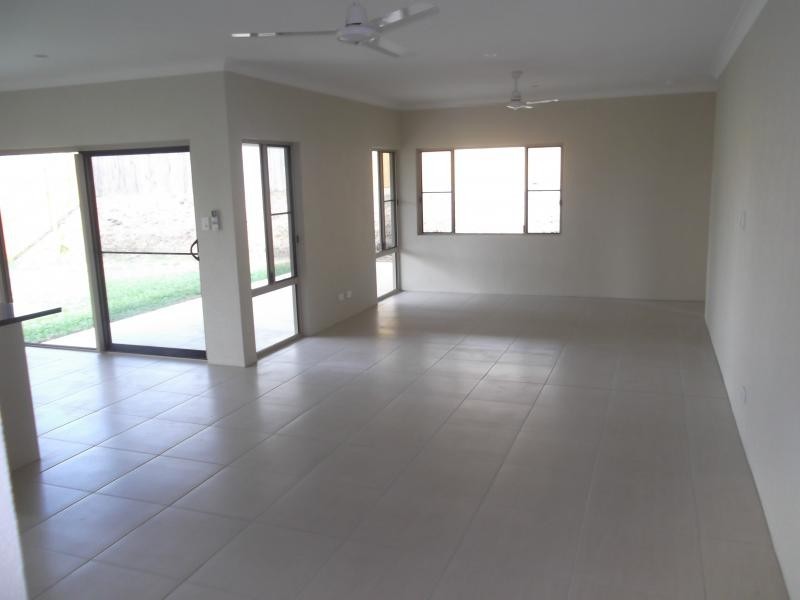 12 Lou Prince Drive, Cooya Beach QLD 4873