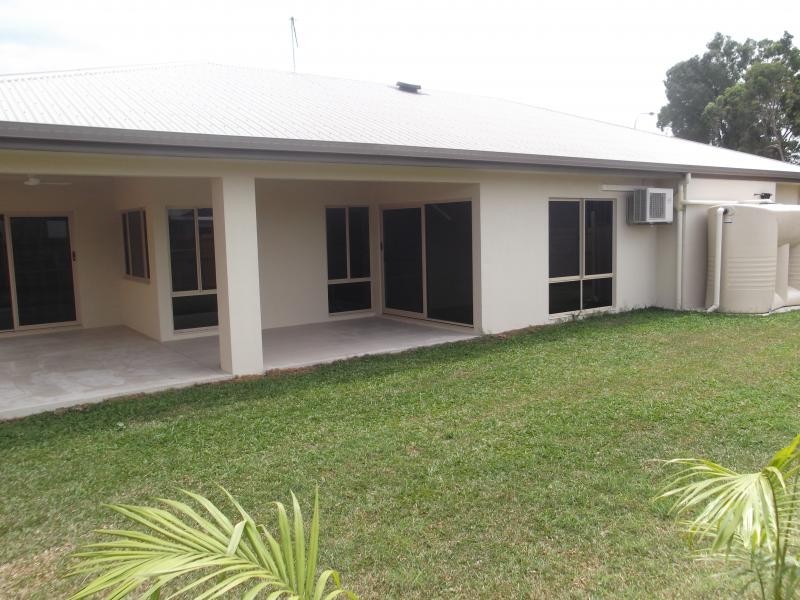 12 Lou Prince Drive, Cooya Beach QLD 4873