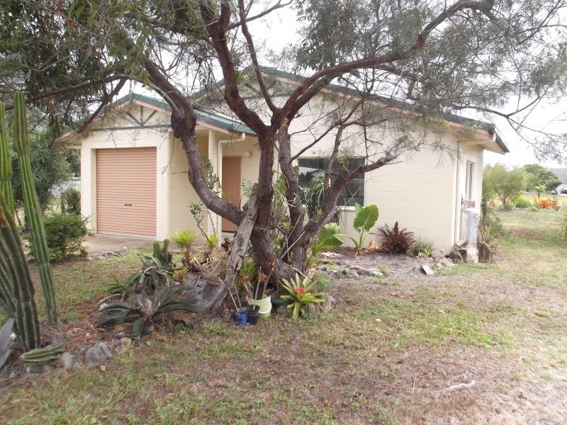 19 Allamanda Street, Cooya Beach QLD 4873