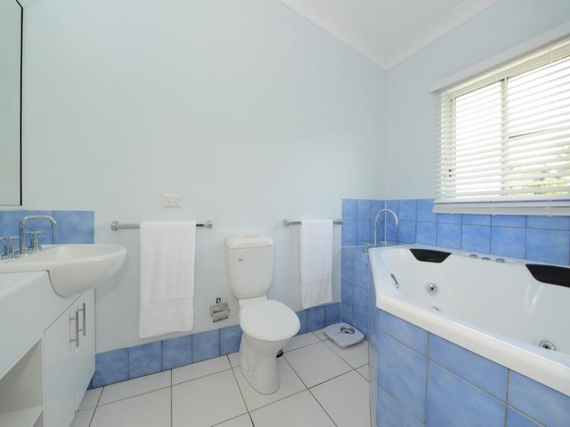 7 Cooya Beach Road, Cooya Beach QLD 4873