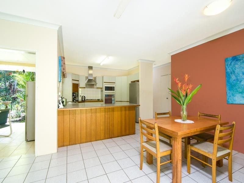 11 Whiteley Road, Whyanbeel QLD 4873