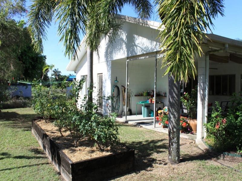 34 Snapper Island Drive, Wonga QLD 4873