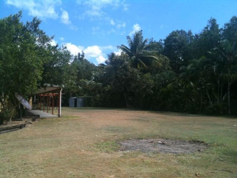 31 Yarun Close, Wonga QLD 4873