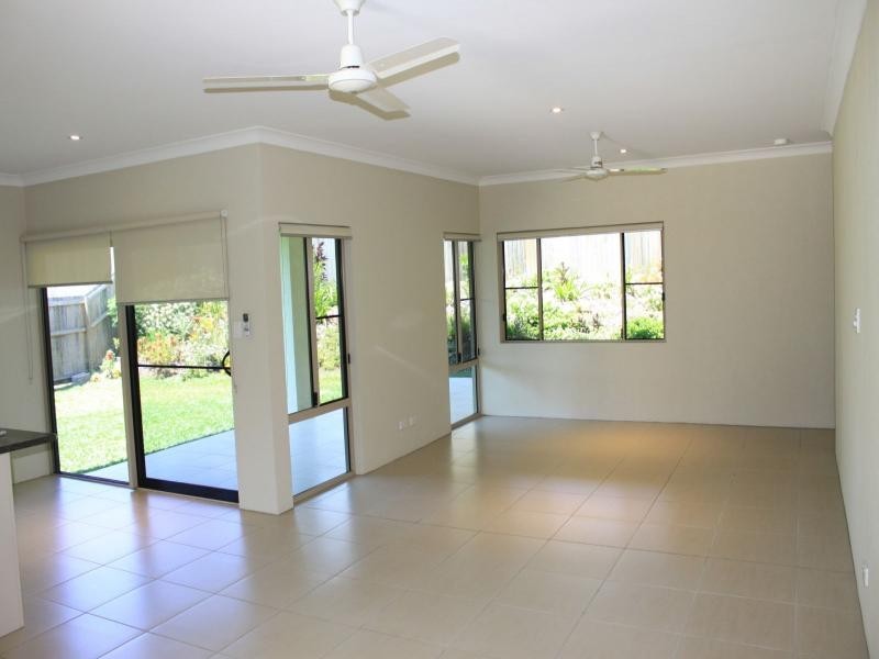 12 Lou Prince Drive, Cooya Beach QLD 4873