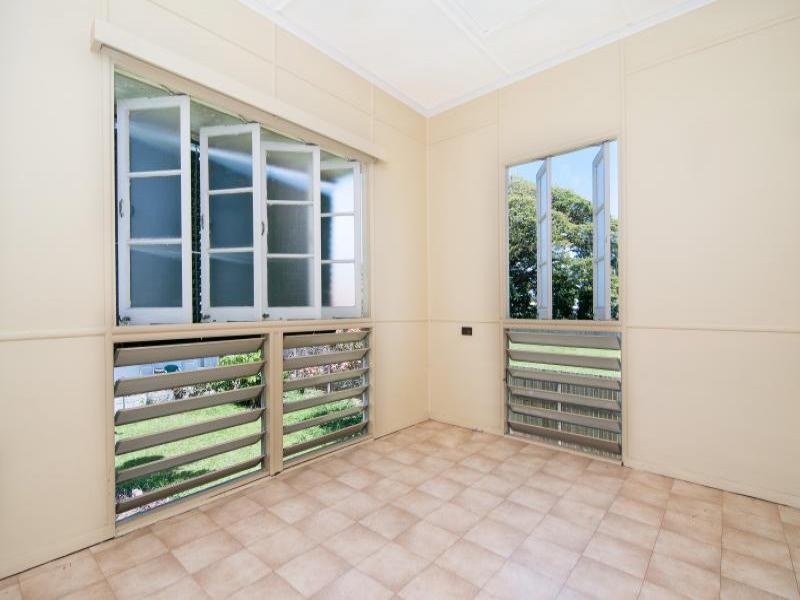 9 Johnston Road, Mossman QLD 4873