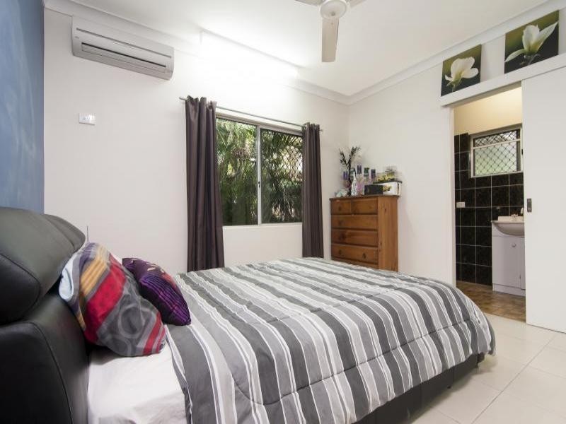 17 Thooleer Close, Cooya Beach QLD 4873