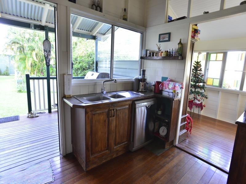 5 Jack Street, Mossman QLD 4873
