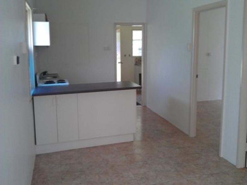 11 Atherton Street, Mossman QLD 4873