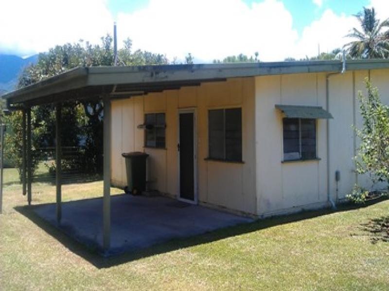 11 Atherton Street, Mossman QLD 4873