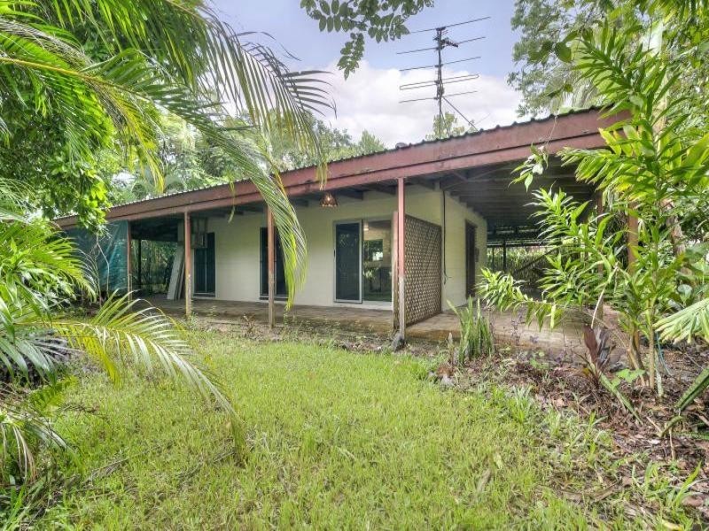 8 Douglas Street, Daintree QLD 4873