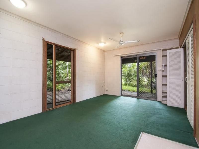 8 Douglas Street, Daintree QLD 4873