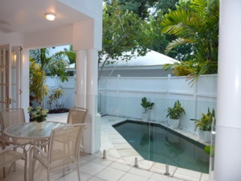 Port Douglas QLD 4877