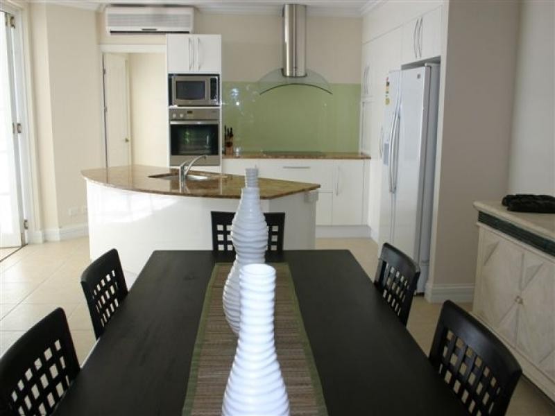 Port Douglas QLD 4877