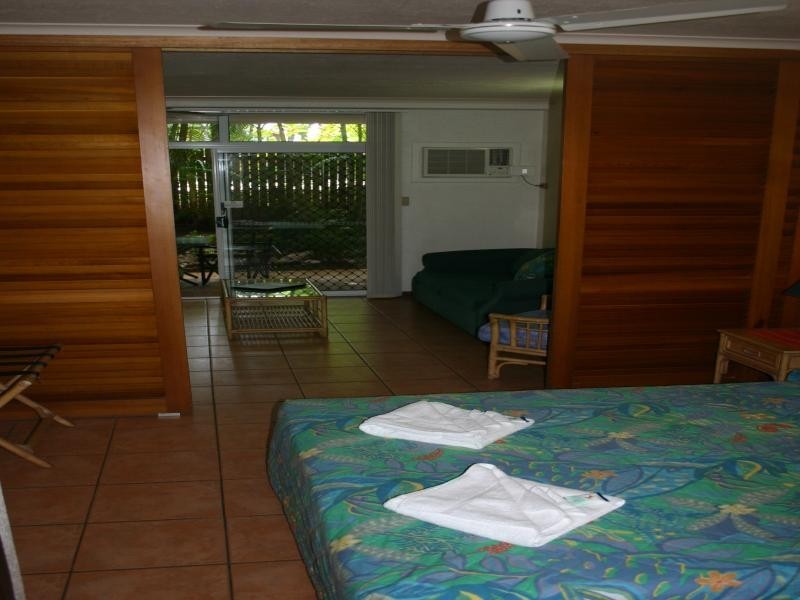 Port Douglas QLD 4877