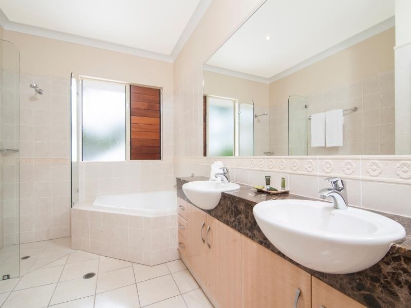 23 Paradise Links/70 Nautilus Street, Port Douglas QLD 4877