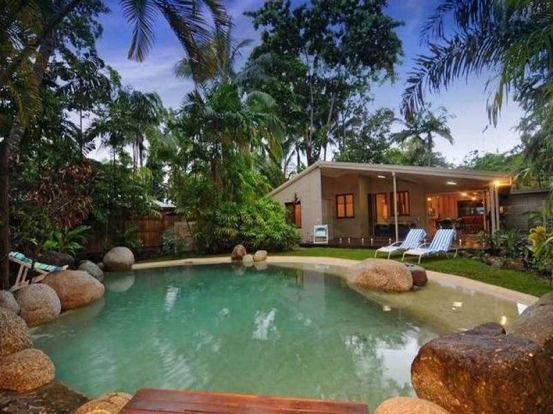 Port Douglas QLD 4877