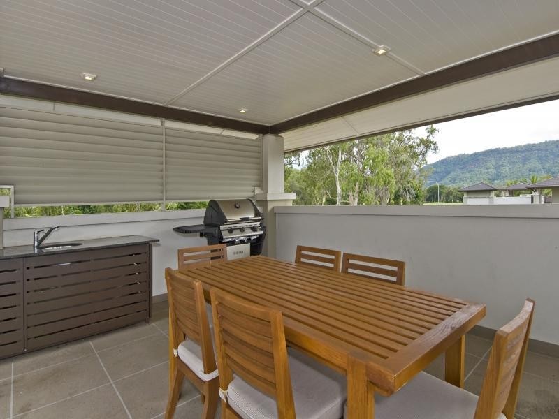 Port Douglas QLD 4877