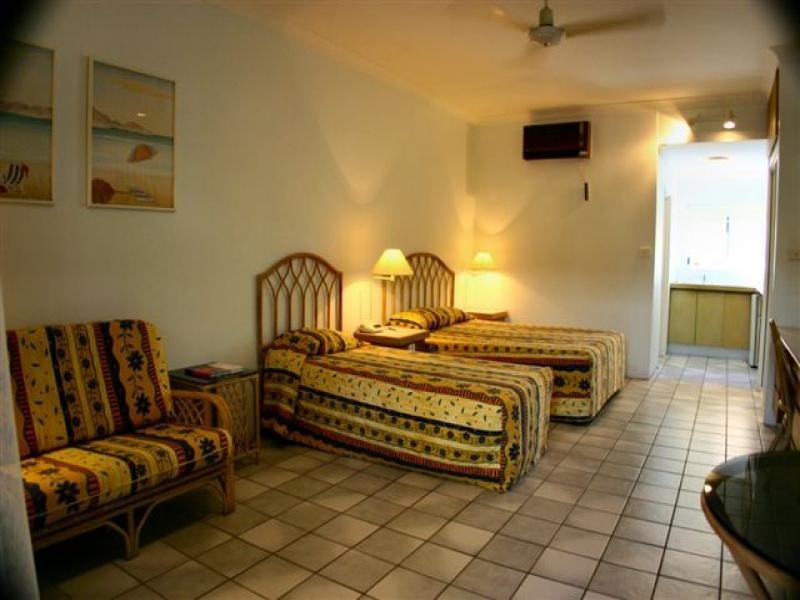 Port Douglas QLD 4877