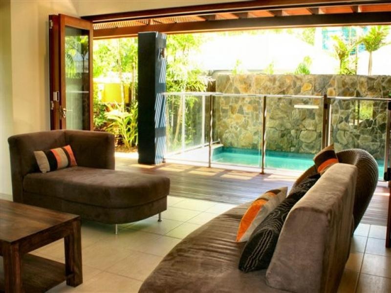 Port Douglas QLD 4877