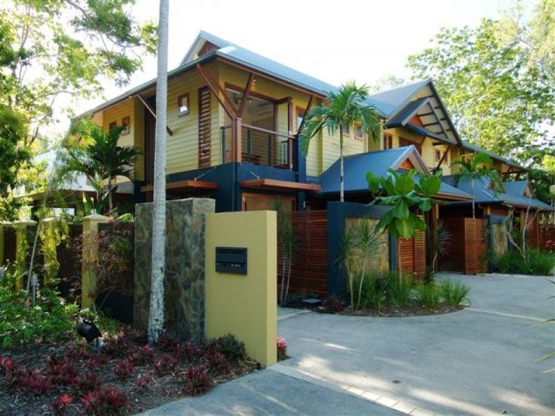 Port Douglas QLD 4877