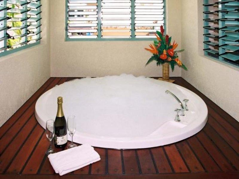 Port Douglas QLD 4877