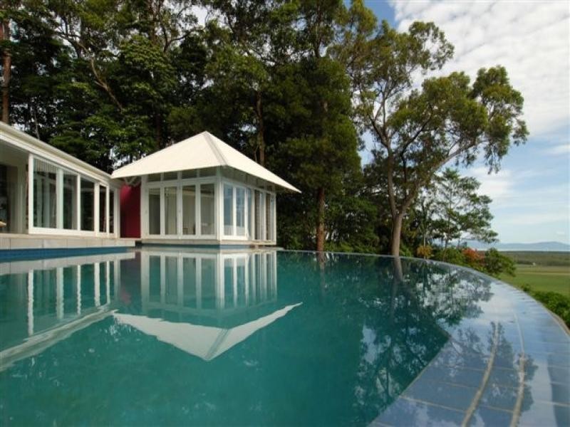 Port Douglas QLD 4877